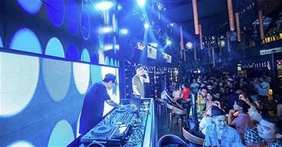 Bí quyết để có một đêm "quẩy" hết mình tại beer club
