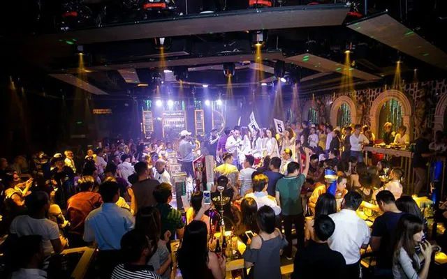 Top những beer club "đỉnh của chóp" tại quận 1, Sài Gòn