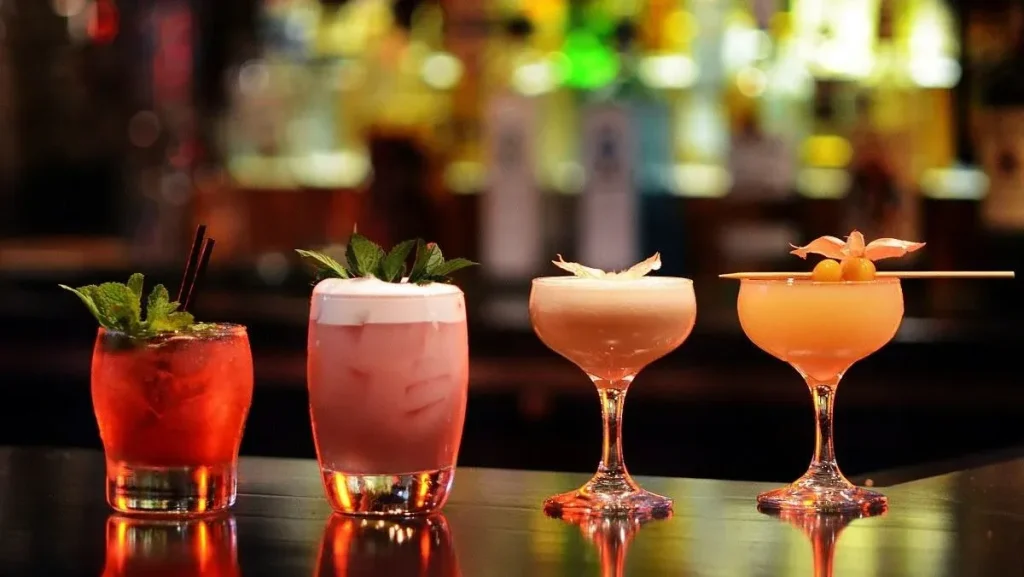 Bí quyết thưởng thức cocktail tại beer club